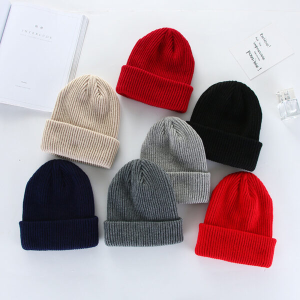 Men's and women's beanies